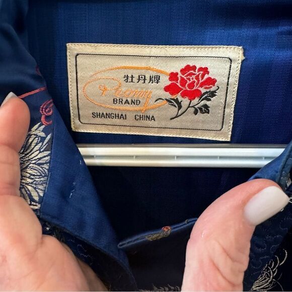 Authentic Peony Brand Shanghai China Vintage Embroidered Blue floral Kimono - Picture 5 of 12